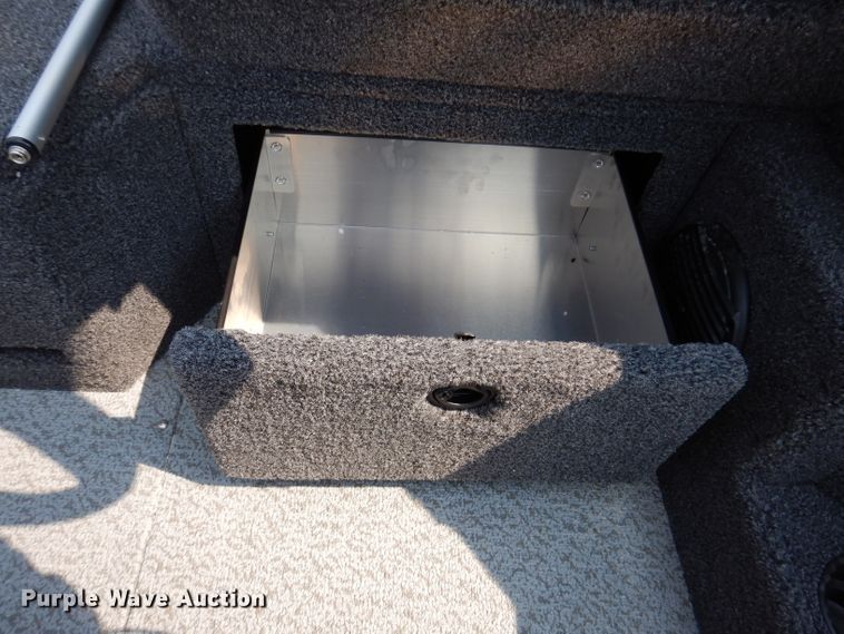 image for item IN9829 2021 Lund 1675 Impact  boat