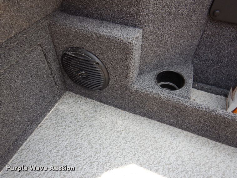 image for item IN9829 2021 Lund 1675 Impact  boat