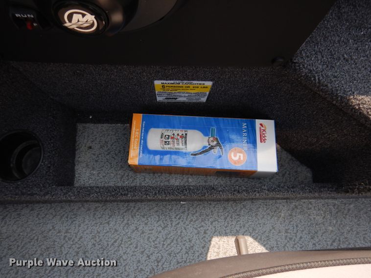 image for item IN9829 2021 Lund 1675 Impact  boat