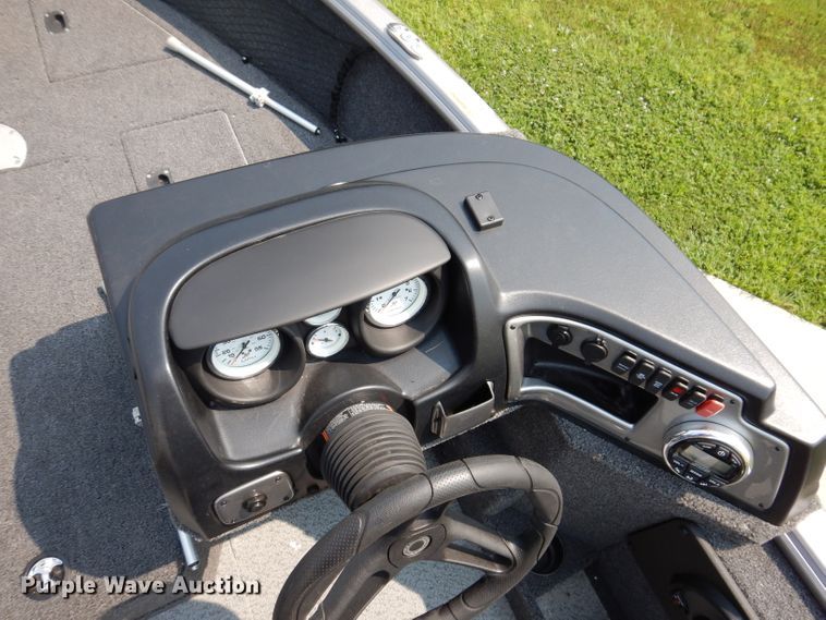 image for item IN9829 2021 Lund 1675 Impact  boat