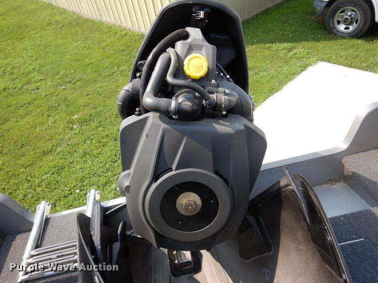 image for item IN9829 2021 Lund 1675 Impact  boat