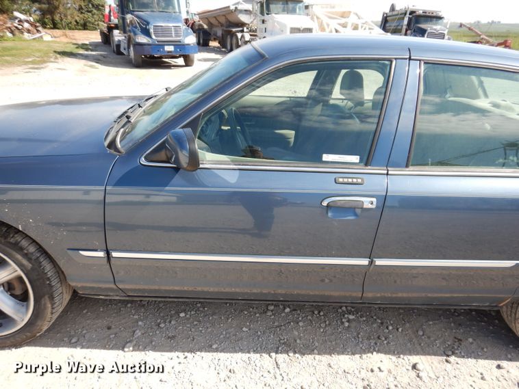 image for item IN9853 2007 Mercury Grand Marquis LS