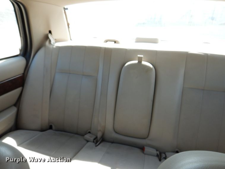 image for item IN9853 2007 Mercury Grand Marquis LS