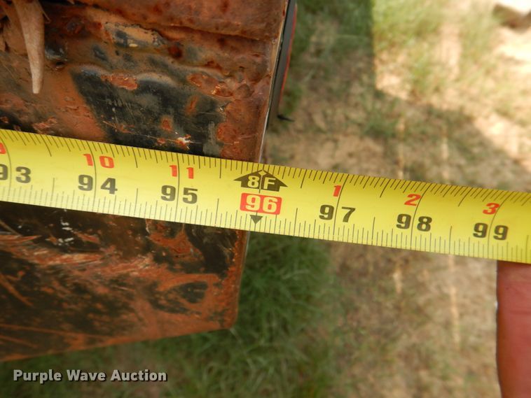 image for item IR9022 2006 Ford F550 Super Duty XL  flatbed truck