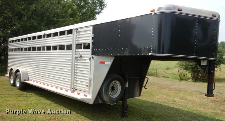 image for item IR9031 2008 Sundowner  livestock trailer