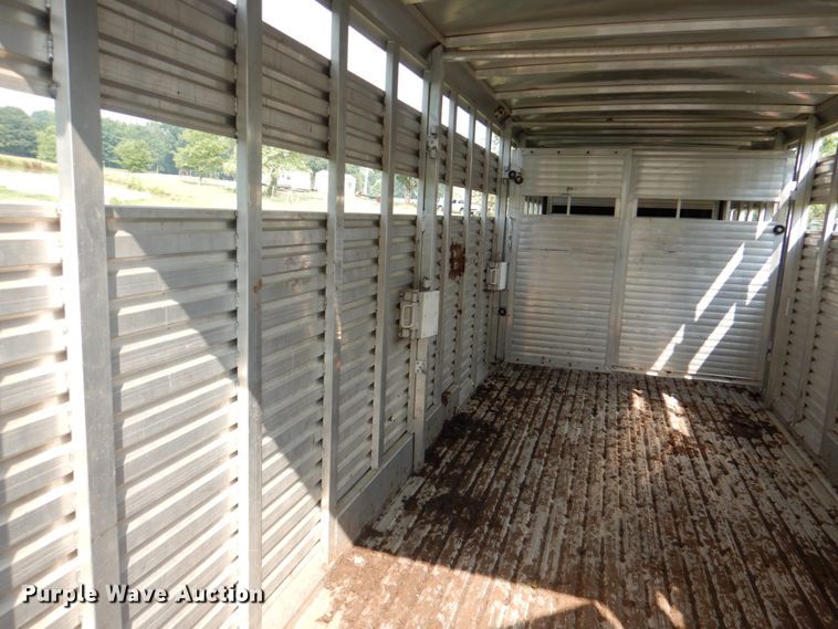 image for item IR9031 2008 Sundowner  livestock trailer