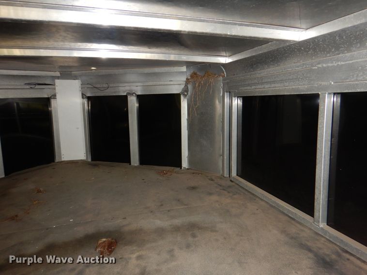 image for item IR9031 2008 Sundowner  livestock trailer