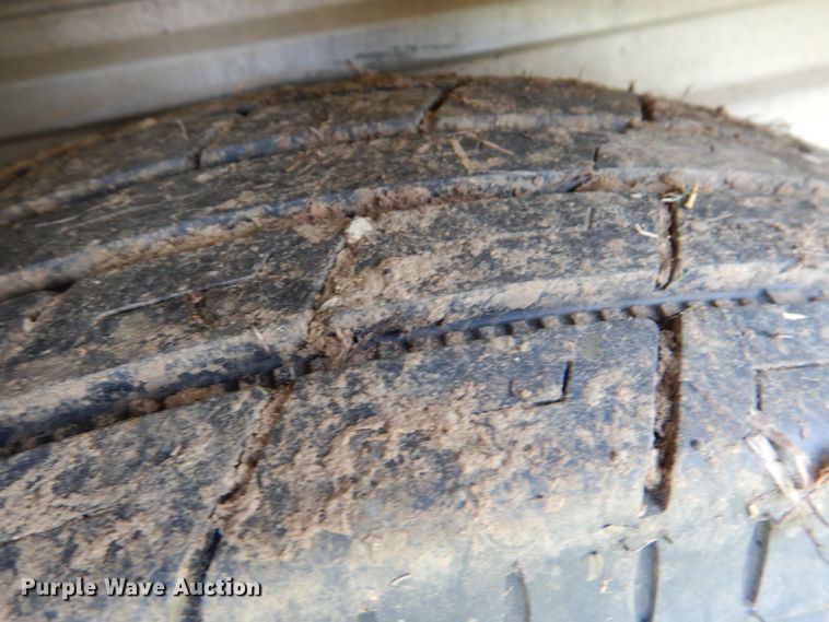 image for item IR9031 2008 Sundowner  livestock trailer