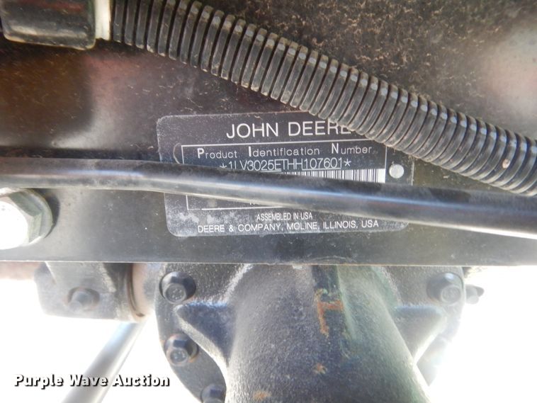image for item IT9745 2017 John Deere 3025E  MFWD tractor
