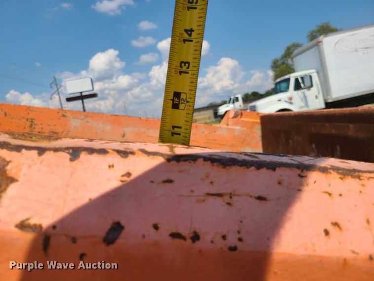 image for item IU9311 2006 Ford F450 Super Duty XL  Crew Cab dump truck