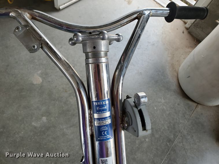 image for item IX9950 Terex  power trowel