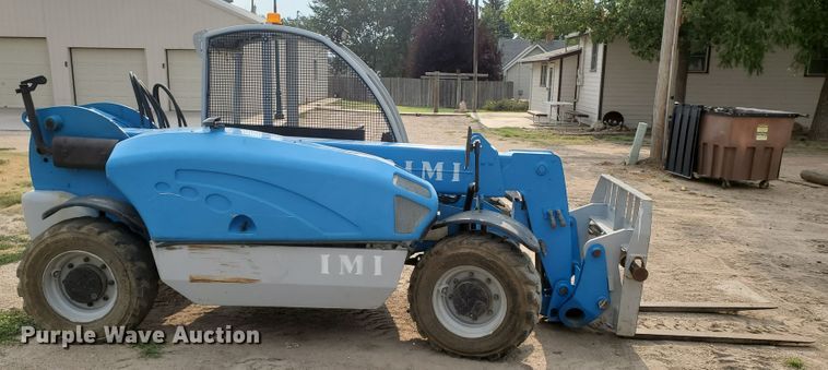 image for item IX9952 2010 Genie GTH-5519  telehandler