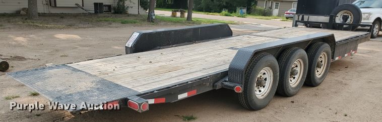 image for item IX9953 2017 PJ T7243  tilt deck equipment trailer