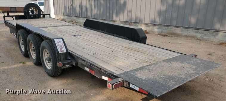 image for item IX9953 2017 PJ T7243  tilt deck equipment trailer