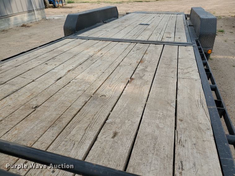 image for item IX9953 2017 PJ T7243  tilt deck equipment trailer