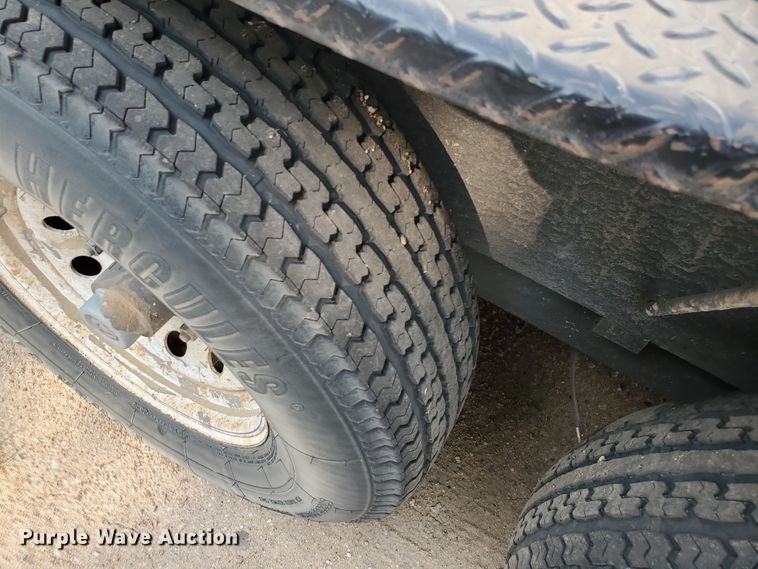 image for item IX9953 2017 PJ T7243  tilt deck equipment trailer