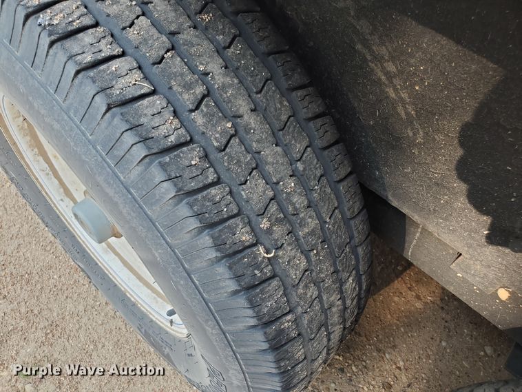 image for item IX9953 2017 PJ T7243  tilt deck equipment trailer