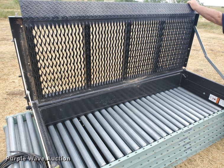 image for item IX9958 Palfinger E48-72  lift gate