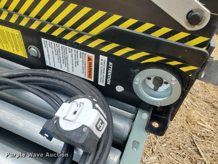 image for item IX9958 Palfinger E48-72  lift gate