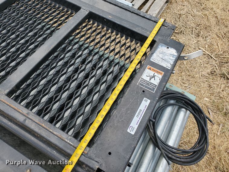 image for item IX9958 Palfinger E48-72  lift gate