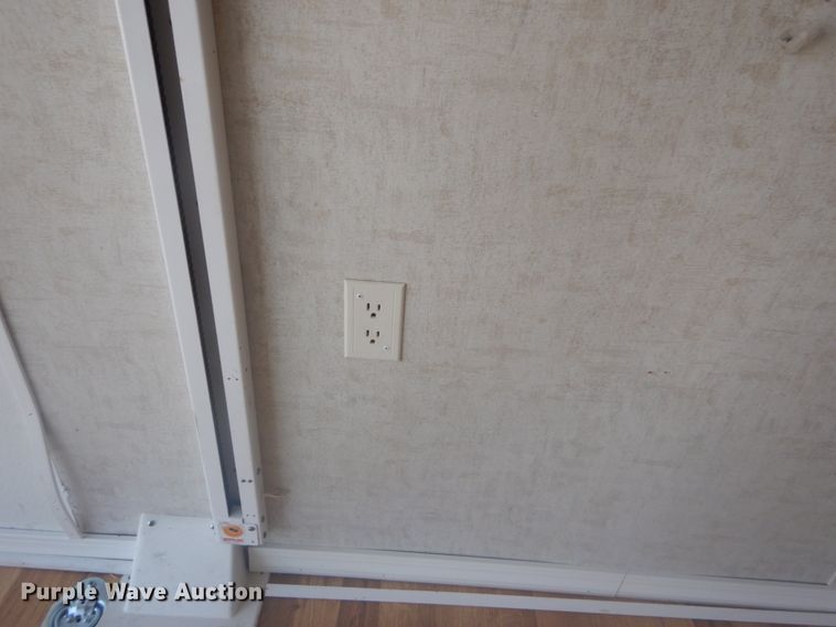 image for item JI9459 2006 Thor Vortex  M-365WTB toy hauler camper