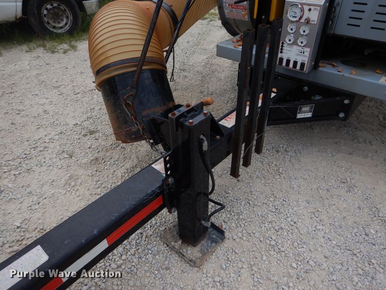 image for item JI9506 2013 ODB SCL65  leaf vacuum trailer