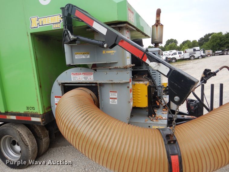 image for item JI9506 2013 ODB SCL65  leaf vacuum trailer