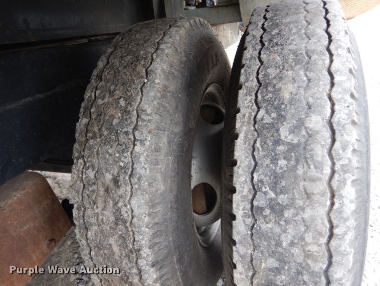 image for item JI9506 2013 ODB SCL65  leaf vacuum trailer