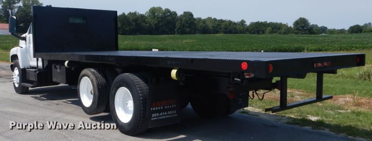 image for item JI9517 2004 Chevrolet C8500  dump flatbed truck