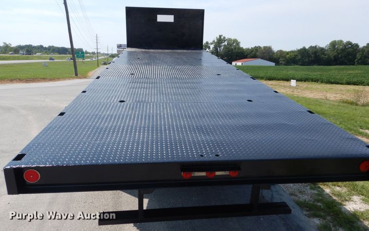 image for item JI9517 2004 Chevrolet C8500  dump flatbed truck