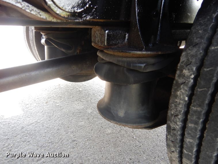 image for item JI9517 2004 Chevrolet C8500  dump flatbed truck