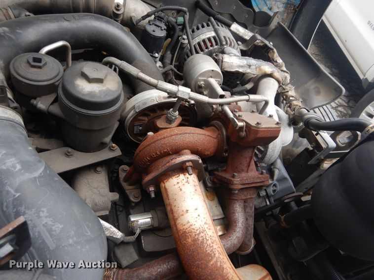 image for item JI9621 2006 Ford LCF  flatbed truck