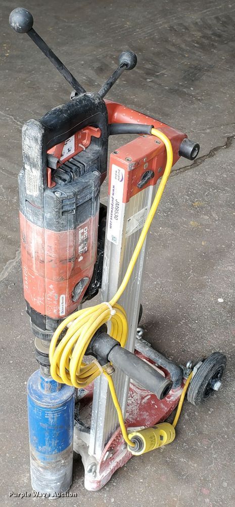 image for item JM9530 Hilti DD130  core drill