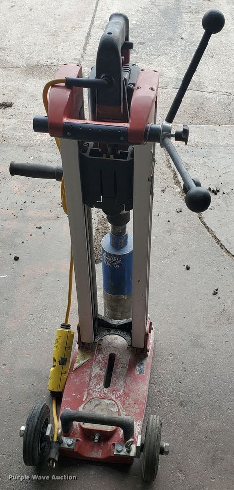 image for item JM9530 Hilti DD130  core drill