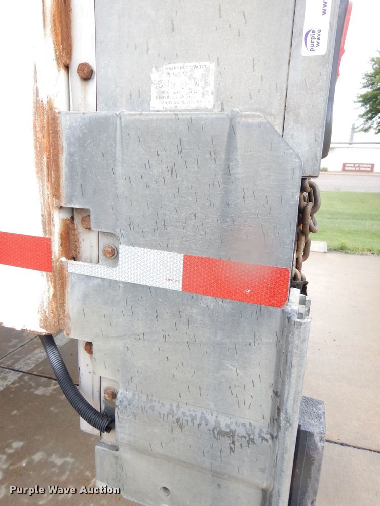 image for item KC9261 2014 Waltco WDV45  heavy duty semi lift