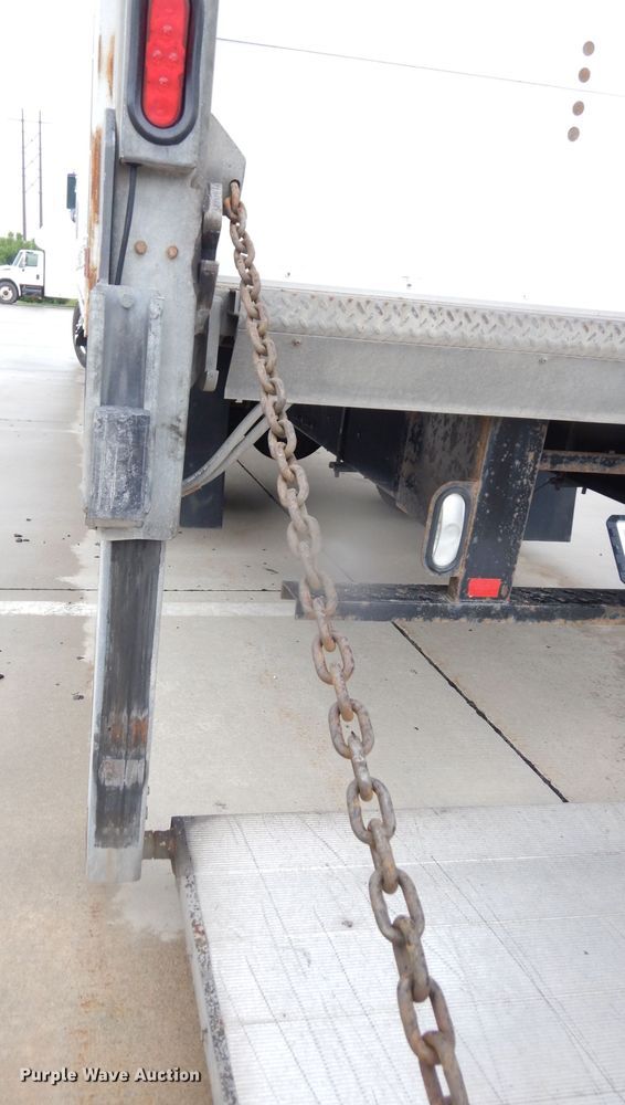 image for item KC9261 2014 Waltco WDV45  heavy duty semi lift