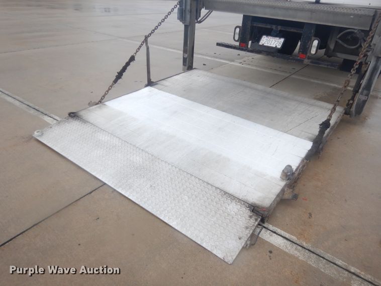 image for item KC9261 2014 Waltco WDV45  heavy duty semi lift