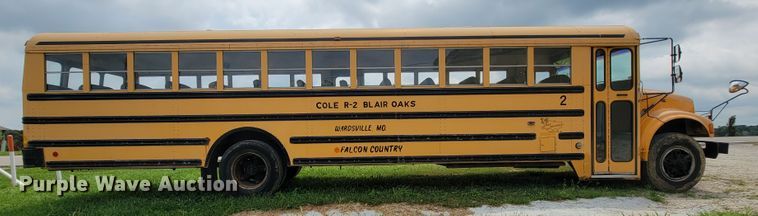 image for item KD9396 1995 International 3800  school bus