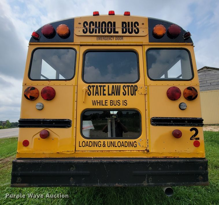image for item KD9396 1995 International 3800  school bus