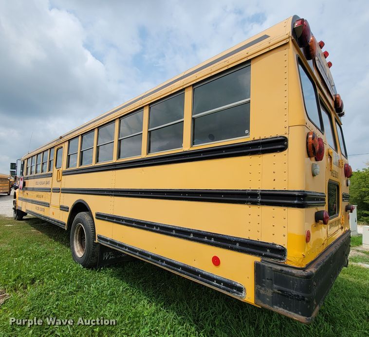 image for item KD9396 1995 International 3800  school bus
