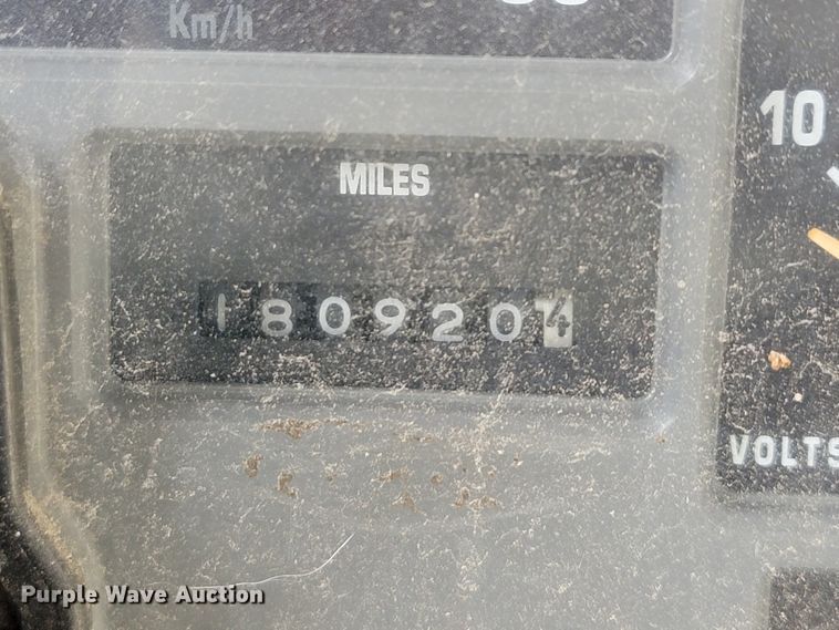 image for item KD9396 1995 International 3800  school bus