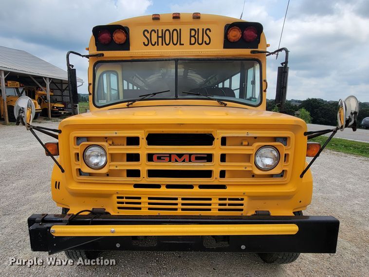 image for item KD9397 1987 GMC C6500  school bus