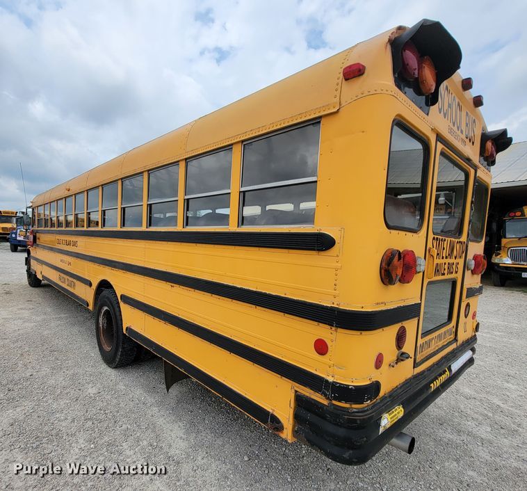 image for item KD9397 1987 GMC C6500  school bus