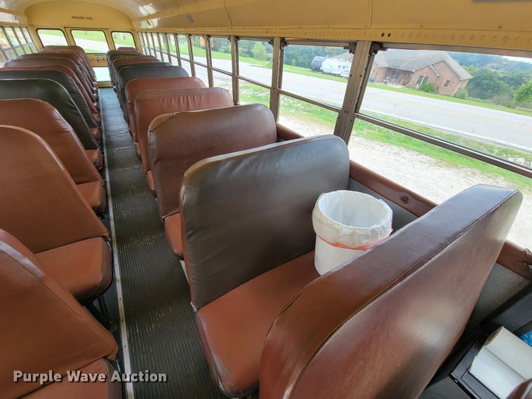 image for item KD9397 1987 GMC C6500  school bus