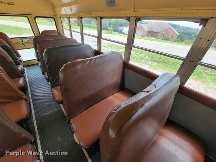 image for item KD9397 1987 GMC C6500  school bus