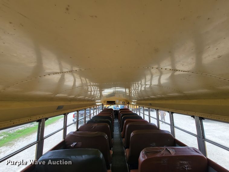 image for item KD9397 1987 GMC C6500  school bus