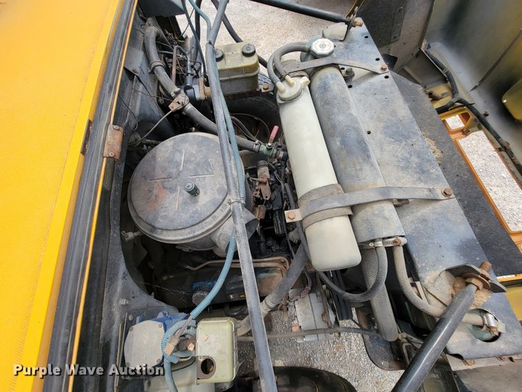 image for item KD9397 1987 GMC C6500  school bus