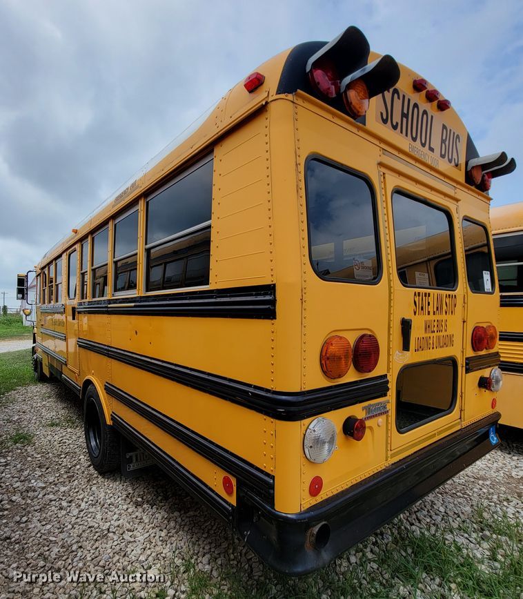 image for item KD9398 2006 Freightliner FS65  school bus