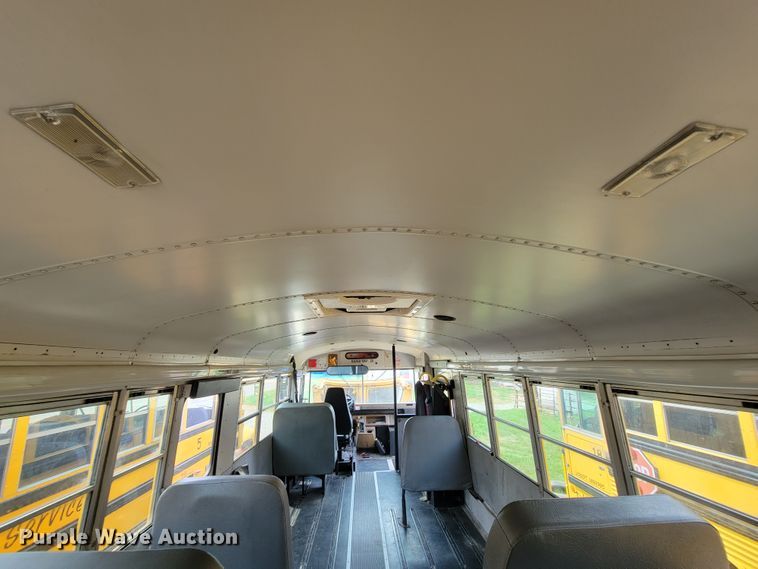 image for item KD9398 2006 Freightliner FS65  school bus