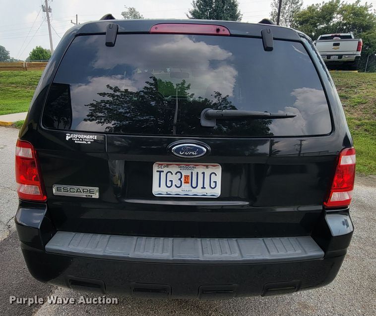 image for item KD9399 2008 Ford Escape XLT  SUV